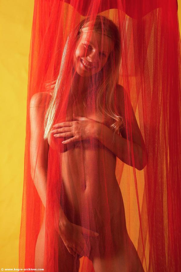 Marketa in sluier #23